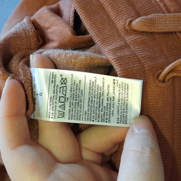 NWT ~ Old Navy ~ Women's size L ~ Fleece lined joggers - Picture 5 of 6